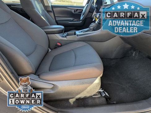 Used 2024 Toyota RAV4 LE image 21