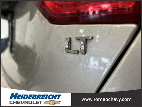 Used 2014 Chevrolet Impala LT w/ Convenience Package image 35