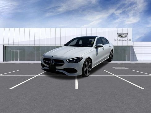 Used 2025 Mercedes-Benz C 300 4MATIC Sedan image 6