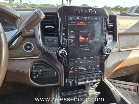 Used 2024 RAM 3500 Limited w/ Safety Group AWD/4WD image 7