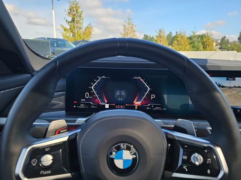 Used 2025 BMW 740i 740i image 26