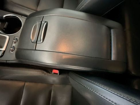 Used 2017 Toyota Highlander Limited w/ Carpet Mat Package AWD/4WD image 30