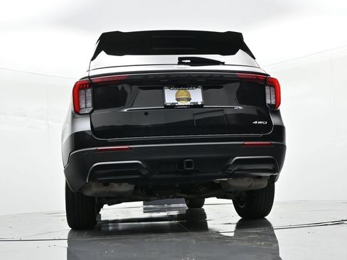 Used 2025 Ford Explorer ST-Line AWD/4WD image 26