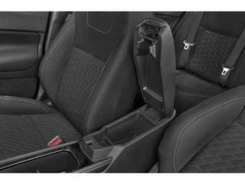 Certified 2021 Nissan Kicks SV image 17