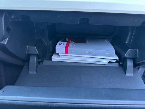 Used 2024 Toyota Tacoma TRD Off-Road image 24