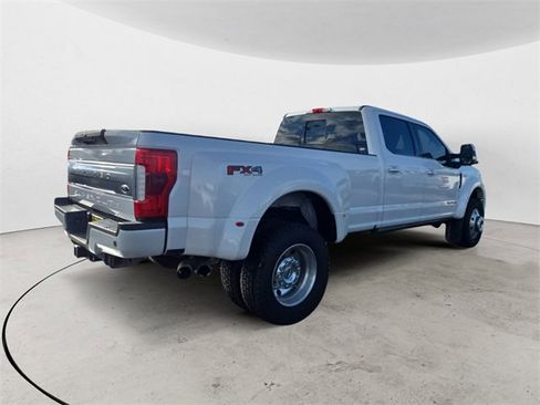Used 2019 Ford F450 Limited image 5