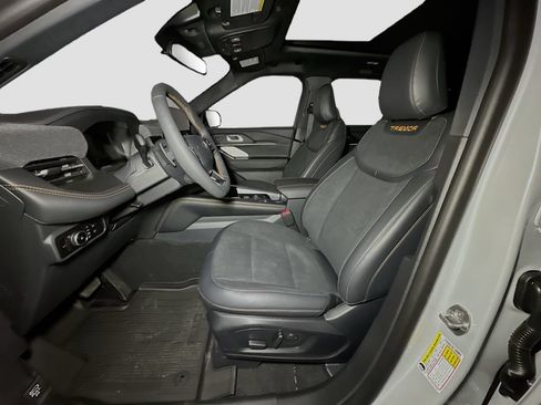 New 2026 Ford Explorer Tremor w/ Tremor Ultimate Package AWD/4WD image 18