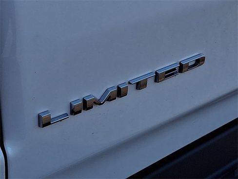 Used 2020 RAM 1500 Limited image 11