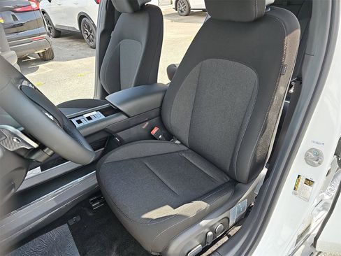 New 2025 Hyundai Ioniq 6 SE image 15