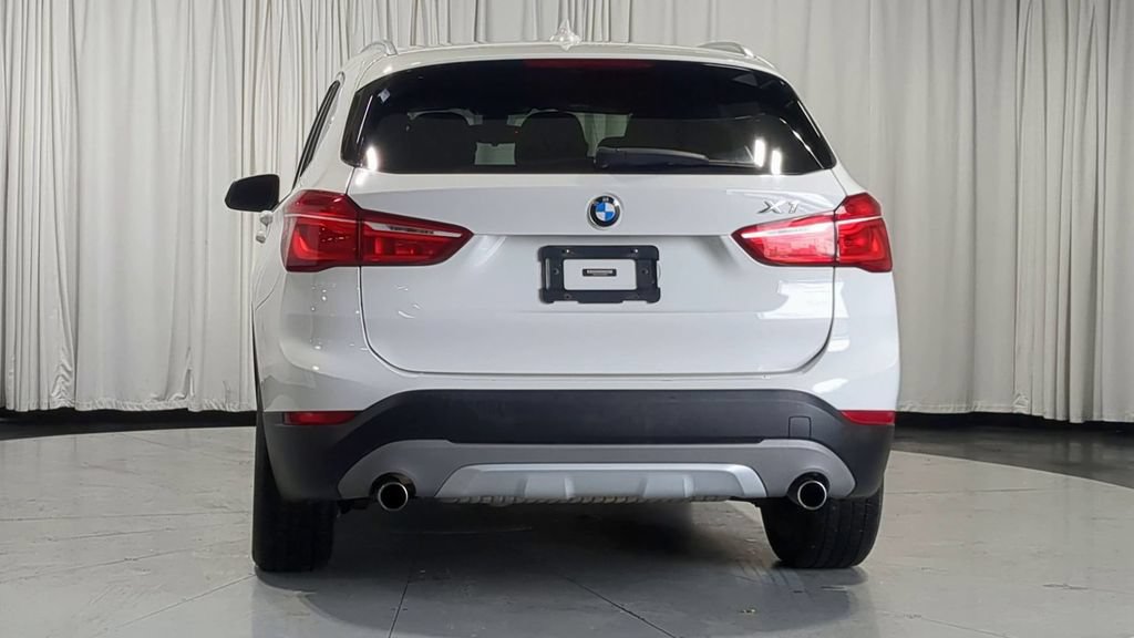 Used 2017 BMW X1 xDrive28i AWD/4WD image 9
