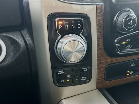 Used 2017 RAM 1500 Laramie w/ Convenience Group image 16