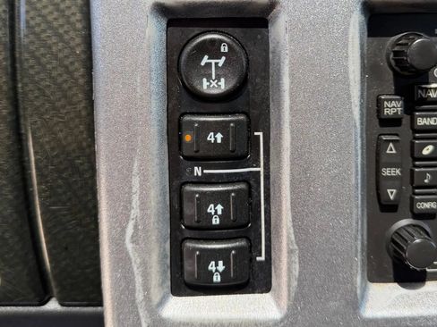 Used 2006 HUMMER H2 AWD/4WD image 13