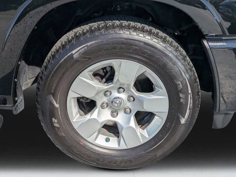 Used 2025 RAM 1500 Big Horn image 8