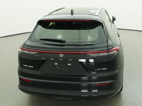 New 2026 Toyota Crown Signia AWD/4WD image 7