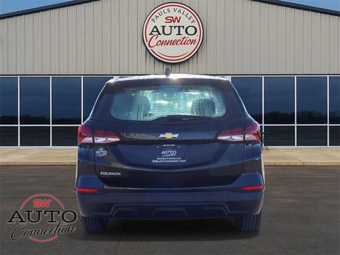 Used 2023 Chevrolet Equinox LS w/ LPO, Floor Liner Package image 6