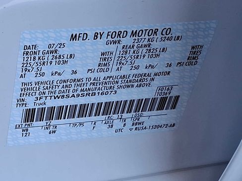 New 2025 Ford Maverick Lariat w/ Black Appearance Package image 21