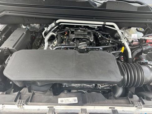New 2026 Chevrolet Colorado W/T w/ WT Custom Package AWD/4WD image 34
