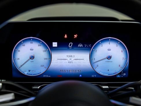 Used 2024 Mercedes-Benz Maybach S 680 4MATIC image 85