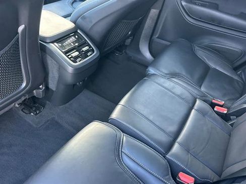 Certified 2024 Volvo XC90 B6 Ultimate w/ Protection Package Premier image 12