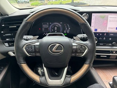 Used 2023 Lexus RX 350 w/ Accessory Package (Z1) AWD/4WD image 13