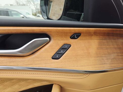 Used 2022 Jeep Grand Cherokee Summit image 40