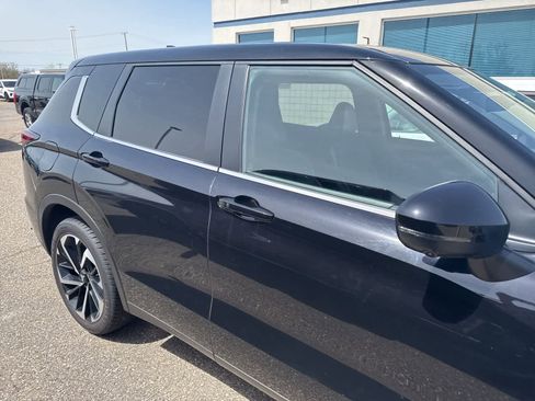 Used 2024 Mitsubishi Outlander SE AWD/4WD image 22
