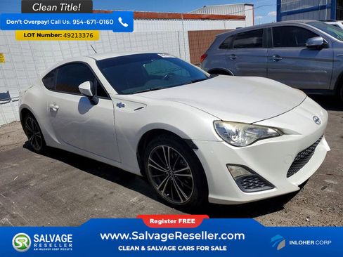 Used 2013 Scion FR-S RWD image 5