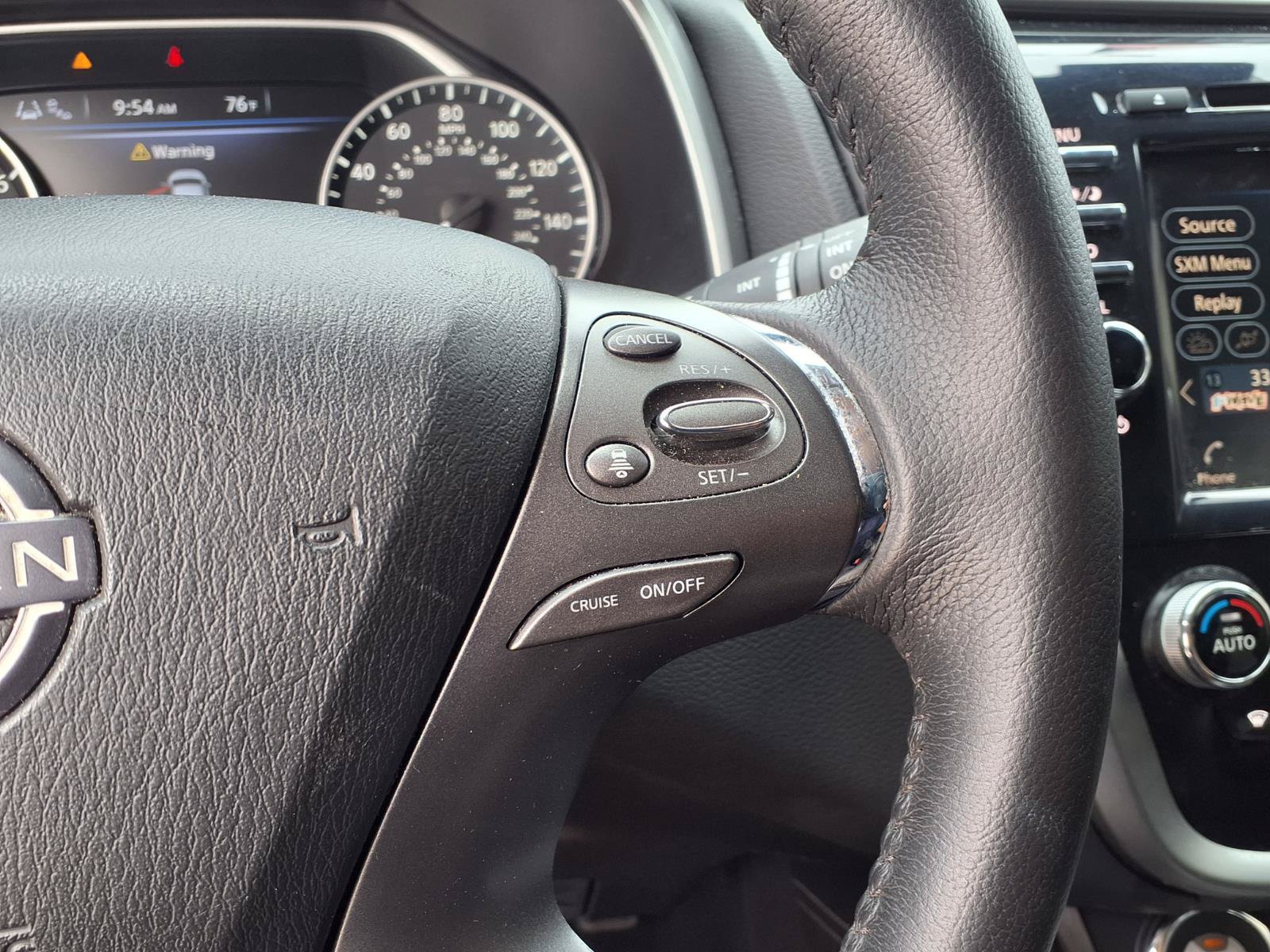 Used 2023 Nissan Murano SV w/ SV Midnight Edition Package FWD image 16