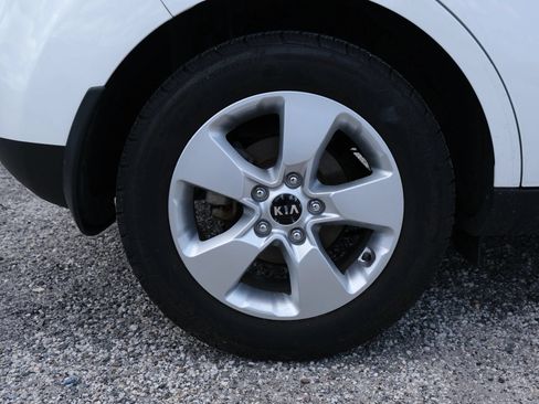 Used 2018 Kia Soul FWD image 20