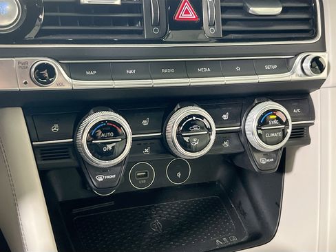 Used 2022 Genesis G70 3.3T w/ Sport Prestige Package image 16