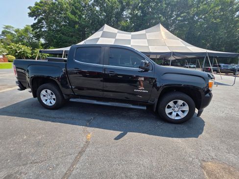 Used 2016 GMC Canyon SLE w/ SLE Convenience Package RWD image 4