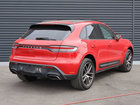Used 2022 Porsche Macan AWD/4WD image 9