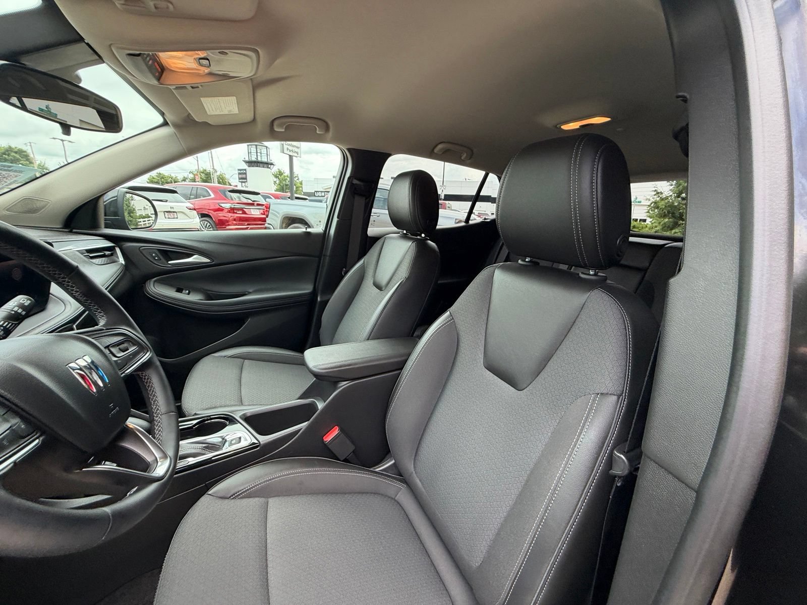 Used 2024 Buick Encore GX Preferred w/ Comfort Package FWD image 11