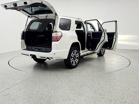Used 2023 Toyota 4Runner Limited AWD/4WD image 11