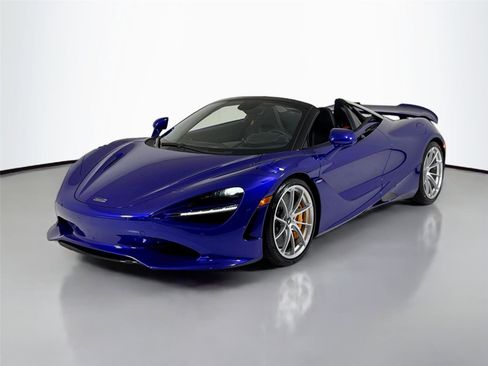 Used 2024 McLaren 750S Spider image 38