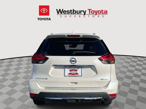 Used 2020 Nissan Rogue SL w/ Premium Package image 9