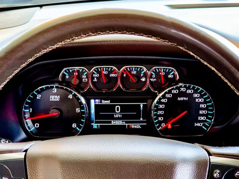 Used 2017 Chevrolet Silverado 1500 LT w/ Max Trailering Package image 33