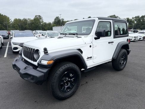 Used 2026 Jeep Wrangler Sport AWD/4WD image 7