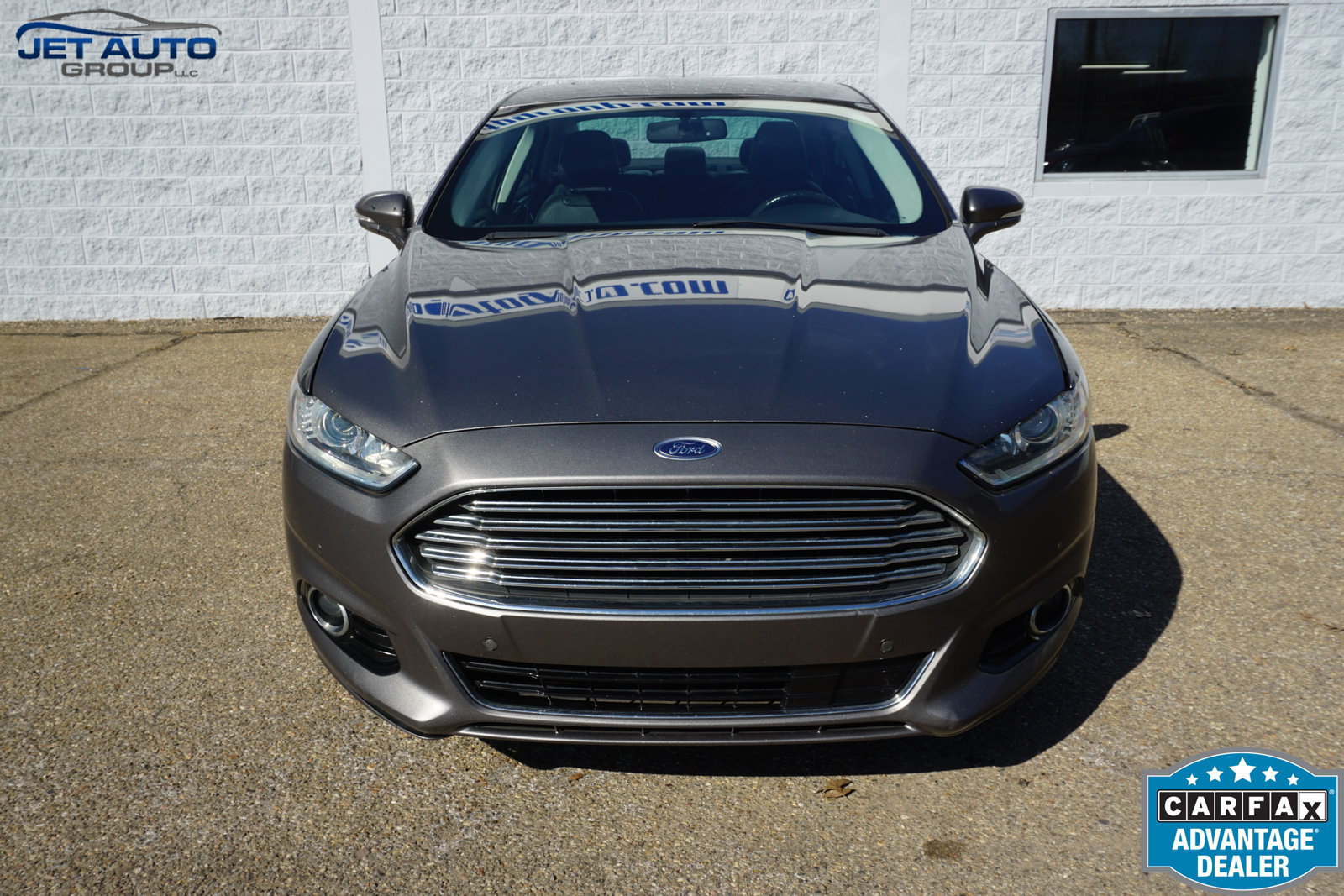 Used 2014 Ford Fusion SE w/ Equipment Group 502A FWD image 2