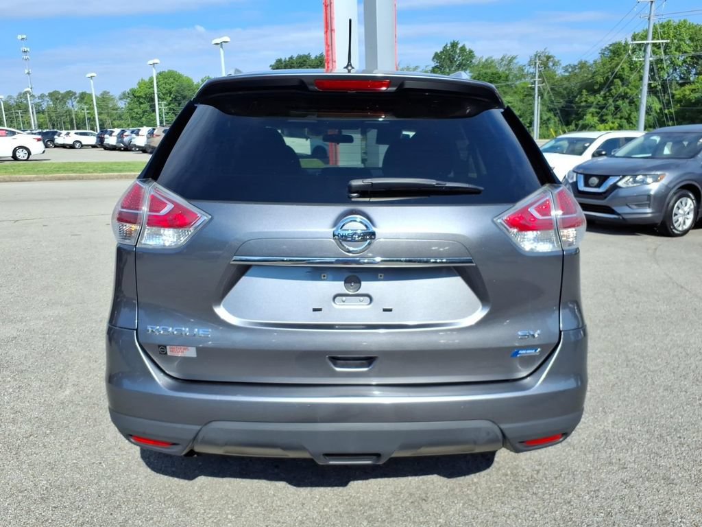 Used 2015 Nissan Rogue SV FWD image 16