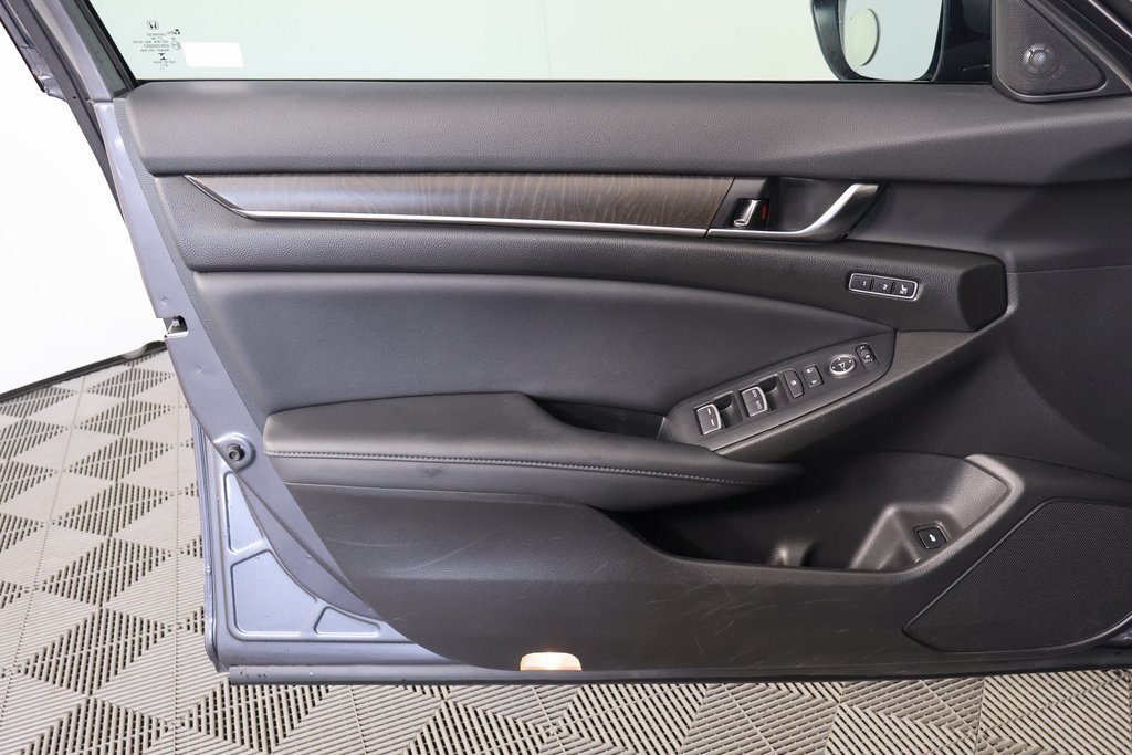 Used 2022 Honda Accord EX-L image 10
