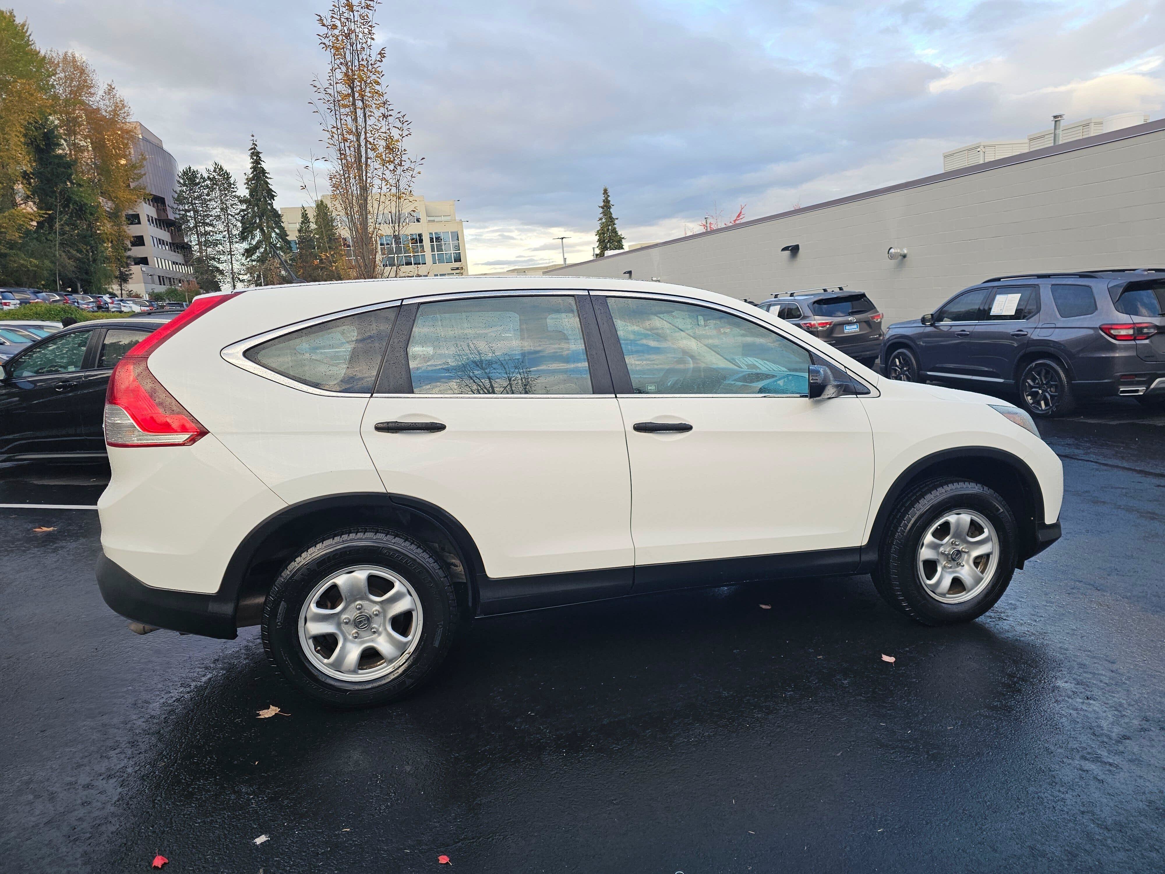 Used 2012 Honda CR-V LX image 8