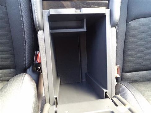 New 2025 Nissan Pathfinder SV image 17