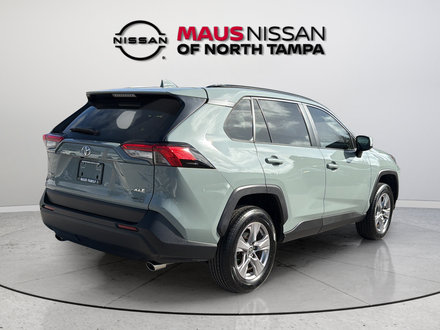 Used 2023 Toyota RAV4 XLE w/ Convenience Package FWD image 10