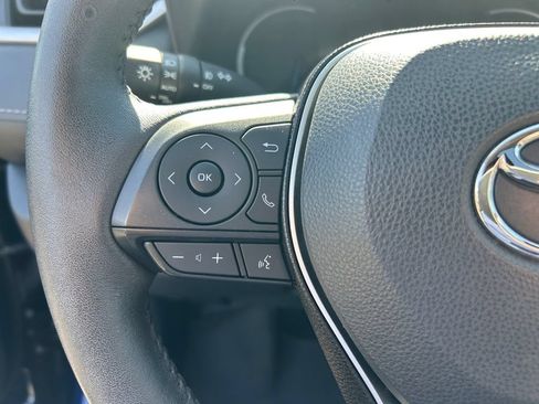 Used 2020 Toyota RAV4 Limited AWD/4WD image 16