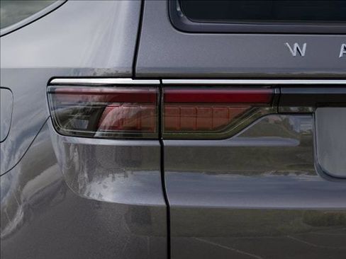 New 2025 Jeep Wagoneer Series II w/ Premium Group I image 9