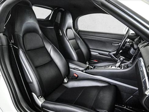 Used 2020 Porsche 718 Boxster image 18