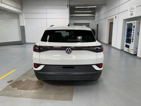 Used 2023 Volkswagen ID.4 Pro RWD image 3