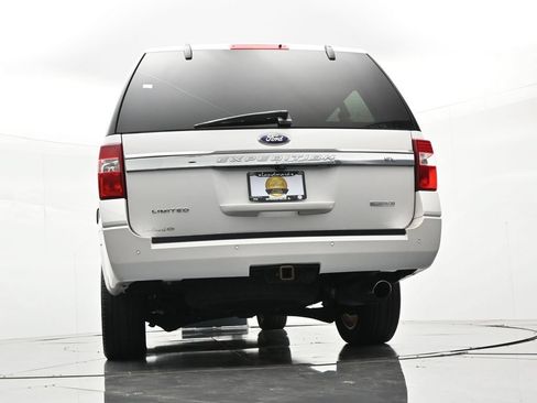 Used 2015 Ford Expedition EL Limited w/ Equipment Group 301A AWD/4WD image 21