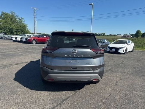 Certified 2023 Nissan Rogue SV w/ SV Premium Package AWD/4WD image 4